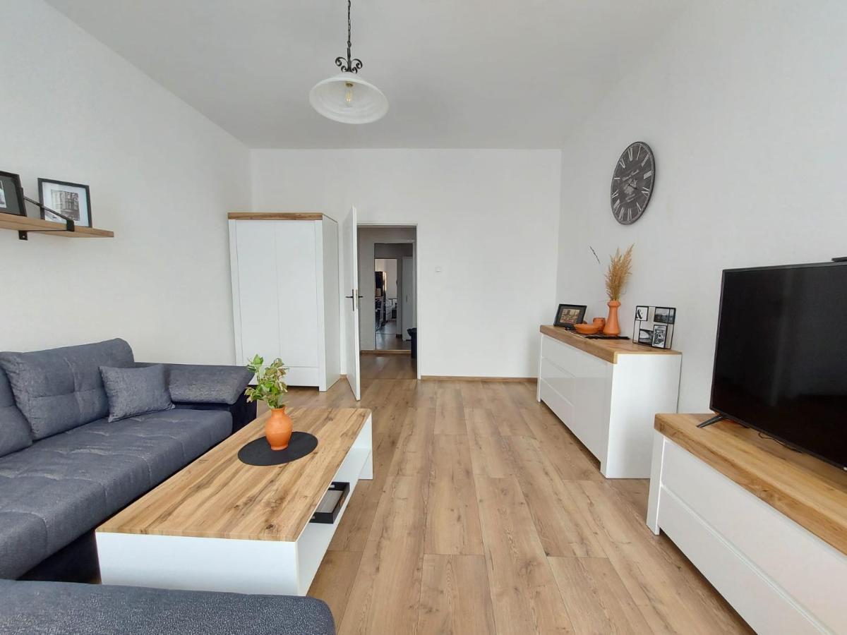 Appartamento Ratusz Na 5 Jelenia Góra Esterno foto