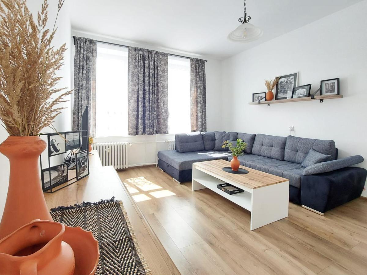 Appartamento Ratusz Na 5 Jelenia Góra Esterno foto